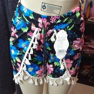 Short Fashion Floral Print Pant